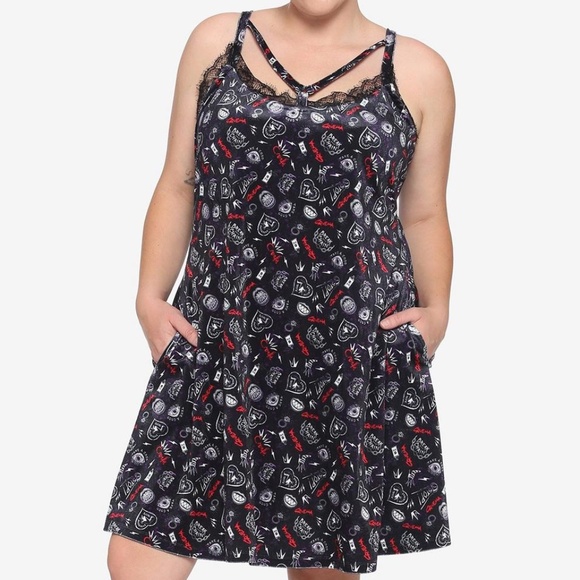 Her Universe Disney Cruella Icon Toss Velvet Strappy Dress Plus Size 5X - Picture 1 of 9